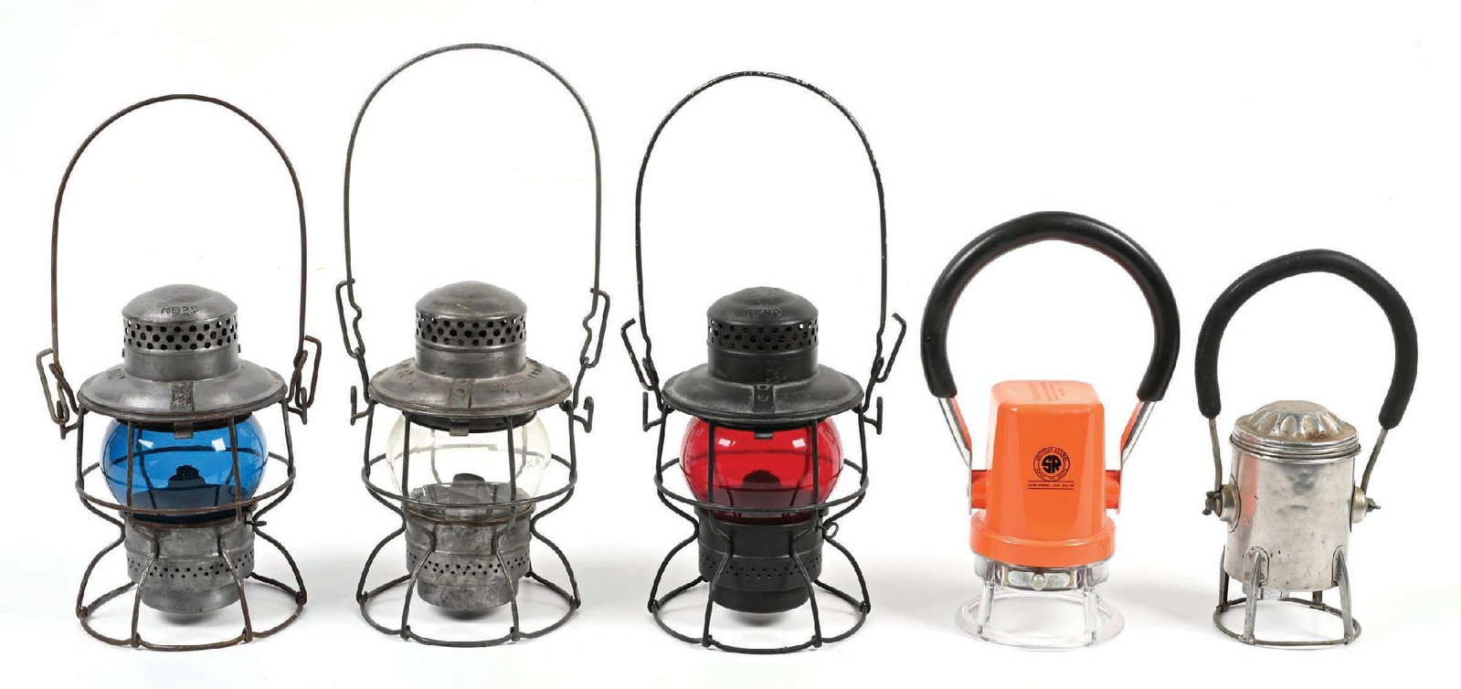 ASSORTED RAILROAD LANTERNS (1 of 4)