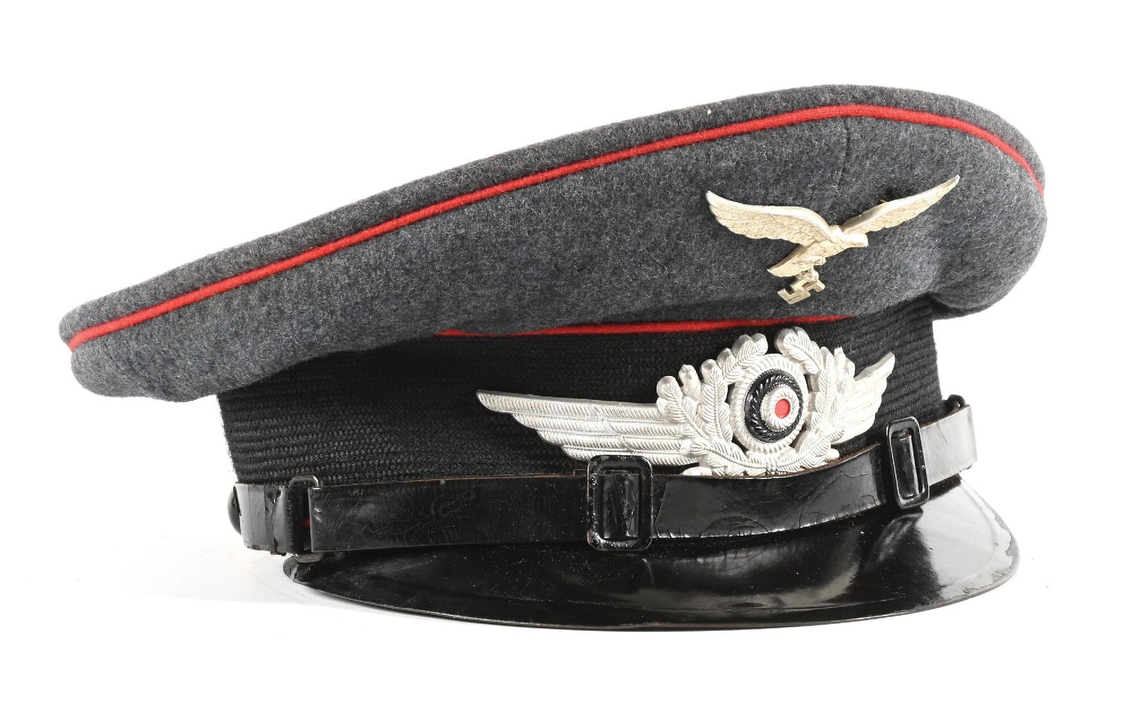 GERMAN WWII LUFTWAFFE ENLISTED FLAK VISOR CAP. (1 of 3)