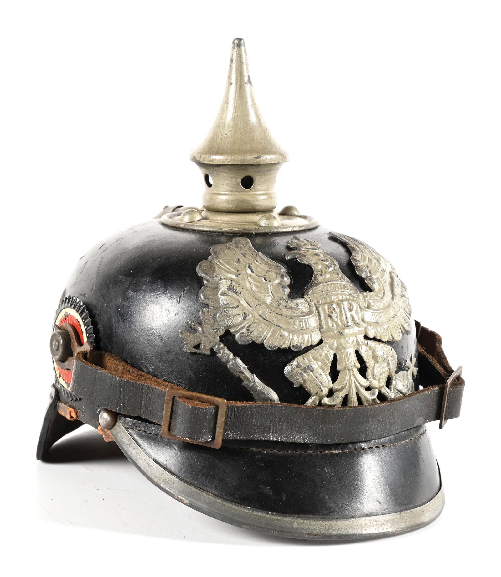 IMPERIAL GERMAN M1915 PRUSSIAN PICKELHAUBE. (1 of 3)