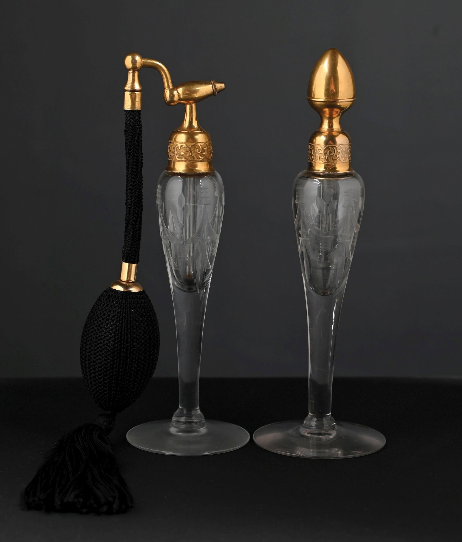 LOT OF 2: DEVILBISS CAMBRIDGE CLEAR ETCHED GLASS ATOMIZER & DAUBER (1 of 5)