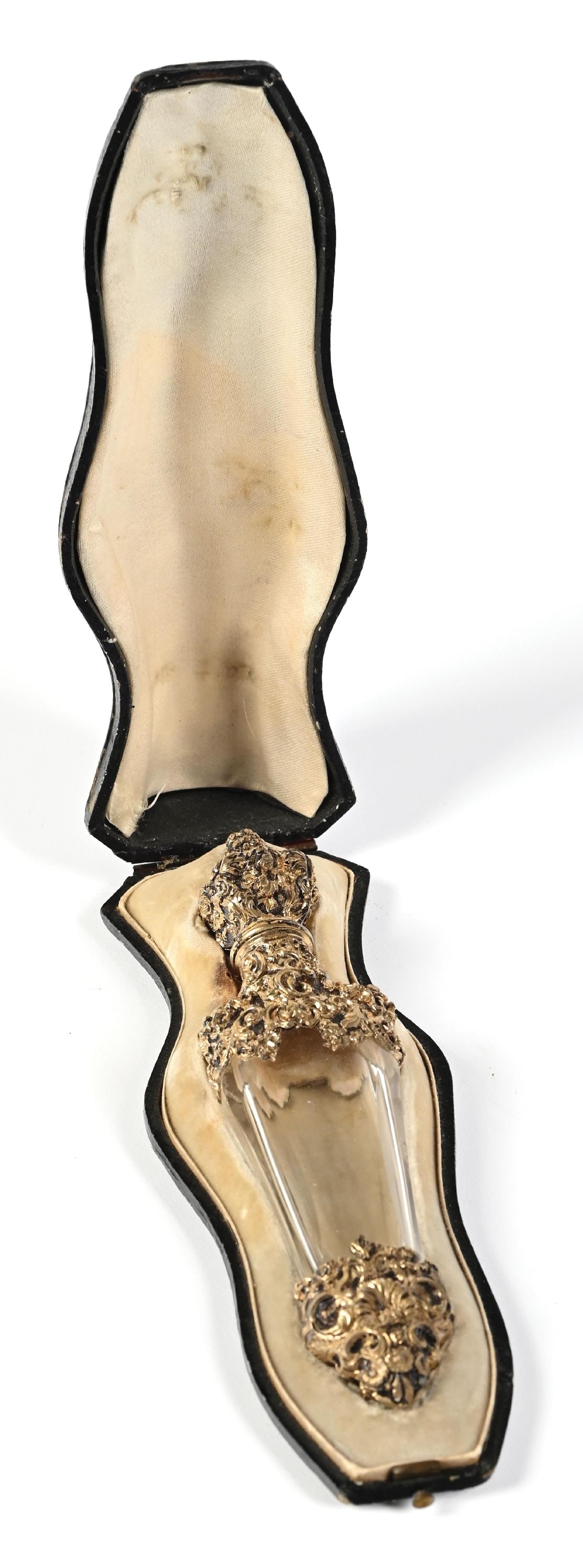 FRENCH CUT GLASS PERFUME BOTTLE WITH GOLD OVERLAY PERFUME BOTTLE IN CASE (1 of 6)