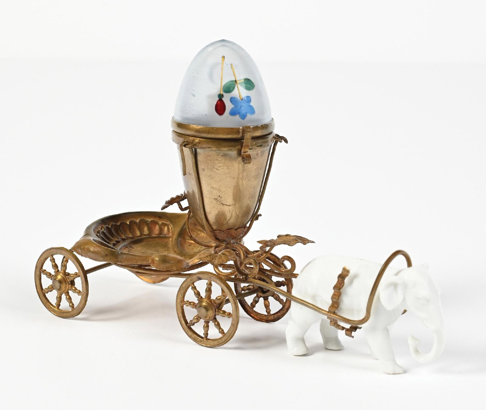 PALAIS ROYAL PERFUME EGG WITH CARRIAGE (1 of 5)