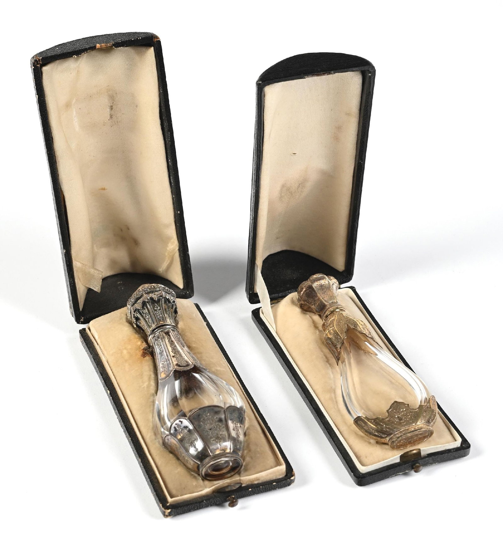 LOT OF 2: VICTORIAN CUT GLASS PERFUME BOTTLES IN ORIGINAL CASE (1 of 6)