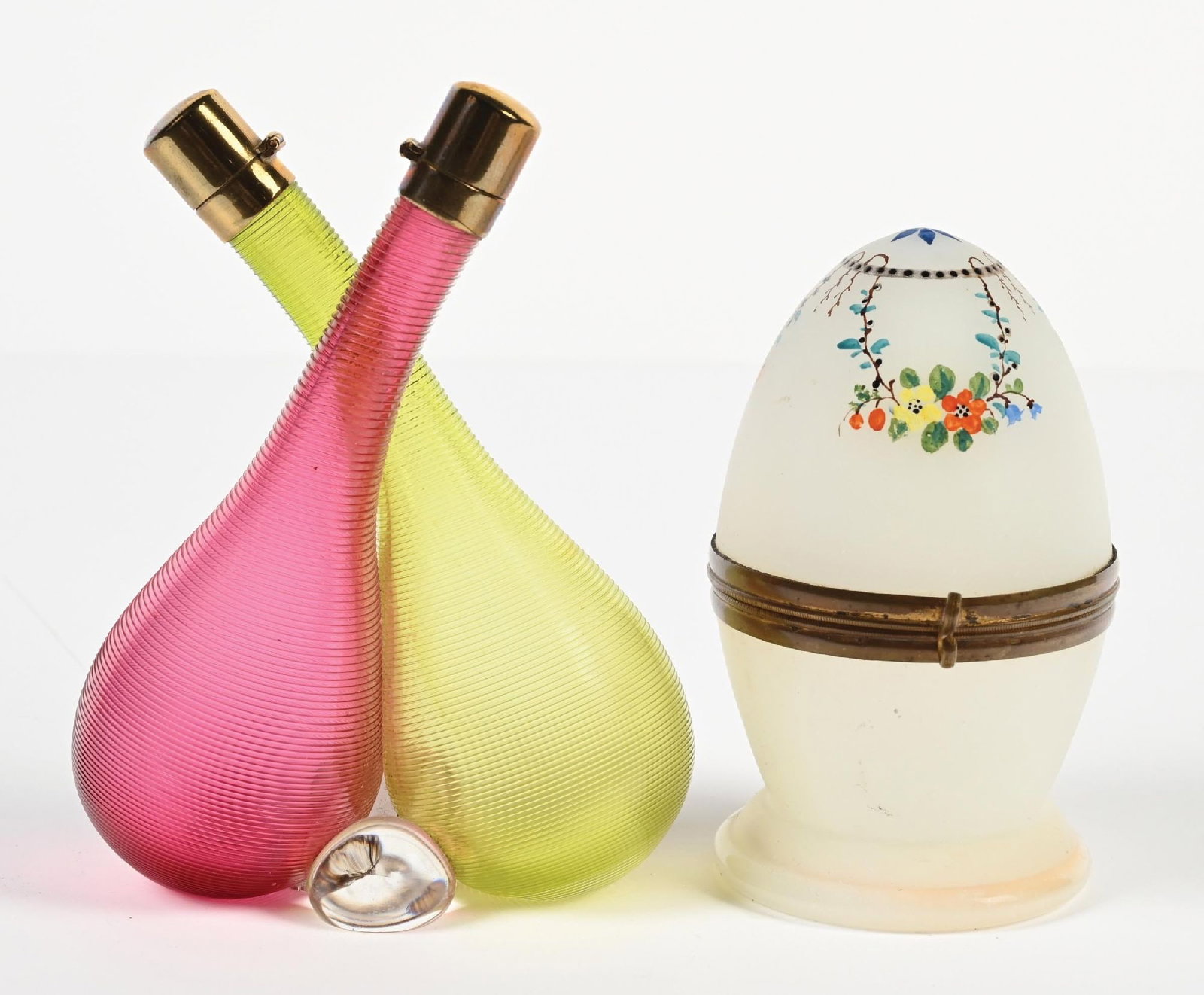 LOT OF 2: DECORATIVE GLASS PERFUMES (1 of 5)