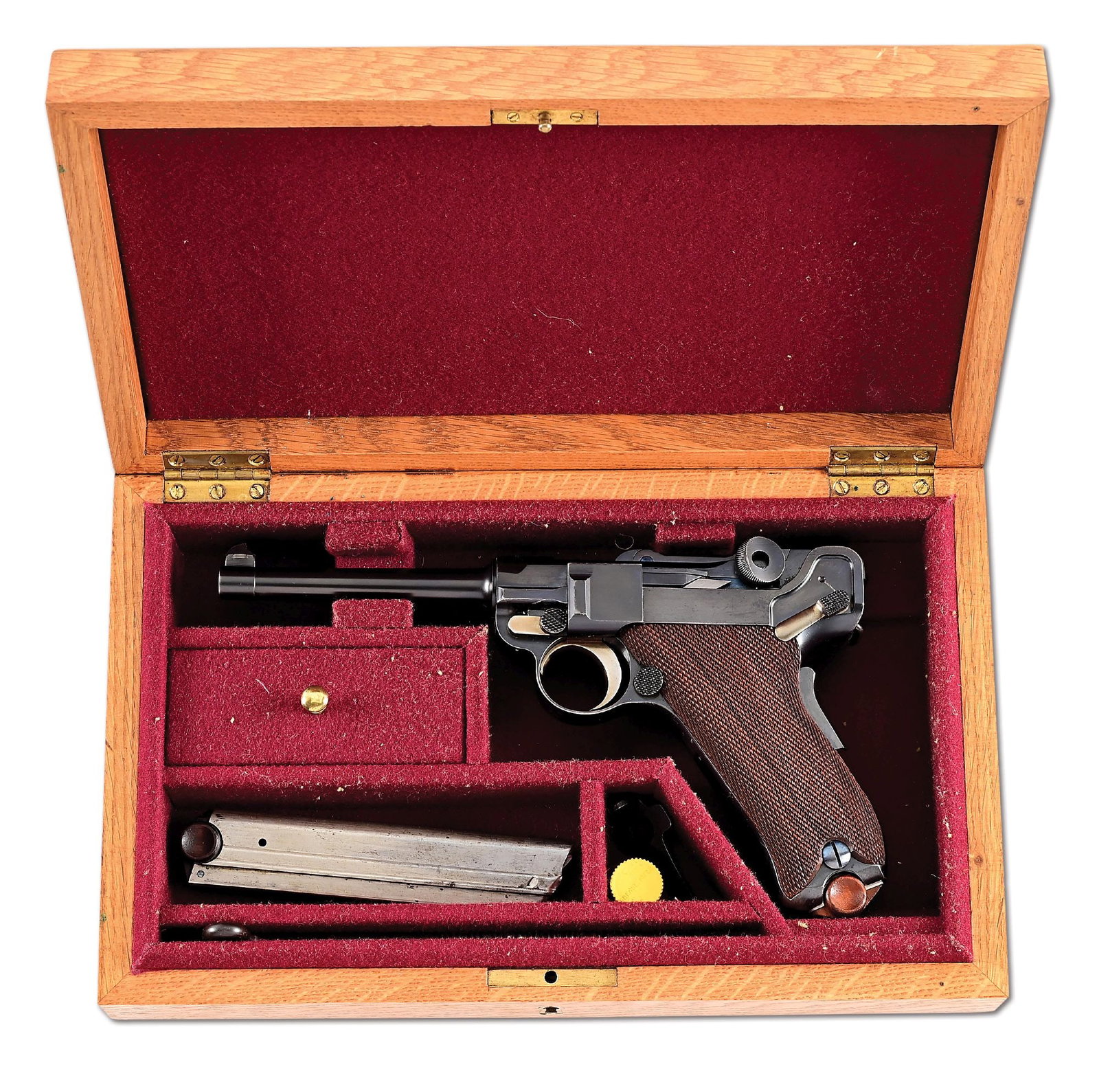 (C) DWM 1900 TEST LUGER .30 LUGER SEMI-AUTOMATIC PISTOL WITH CASE.: This is a scarce American Eagle Army Test Luger produced by DWM. In April of 1901, the United States Board of Ordnance and Fortifications put in an order for 1,000 of these Lugers following test trial