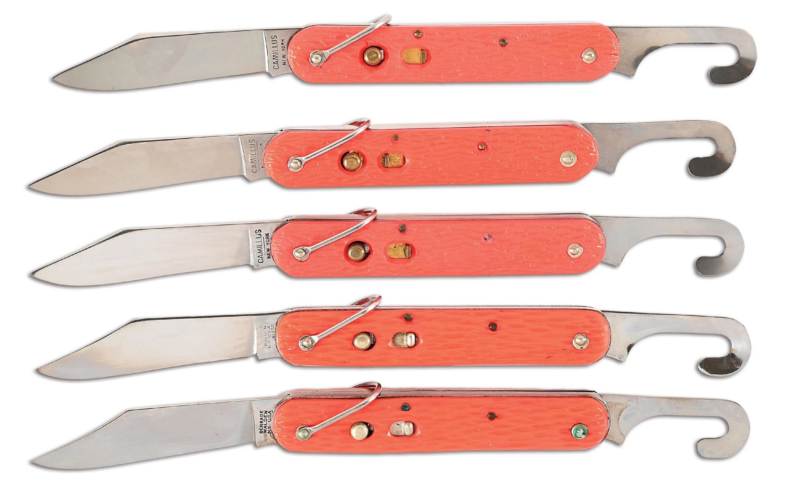 LOT OF 5: VIETNAM WAR ERA MC-1 SWITCHBLADES. (1 of 4)