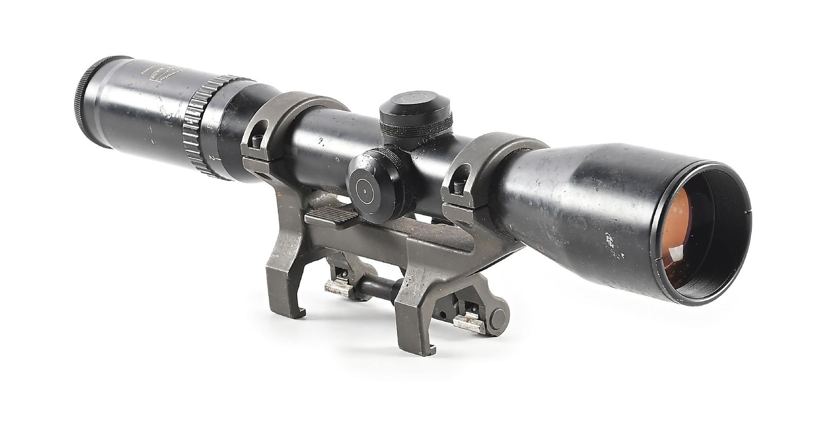 WEST GERMAN SCHMIDT & BENDER 1.5-6X SCOPE ON STANAG MOUNT.: Vintage West German made Schmidt & Bender 1.5-6x scope with a duplex style reticle. Included mount is a German made STANAG pattern claw mount for HK style rifles. Also accompanied by a set of lens cov