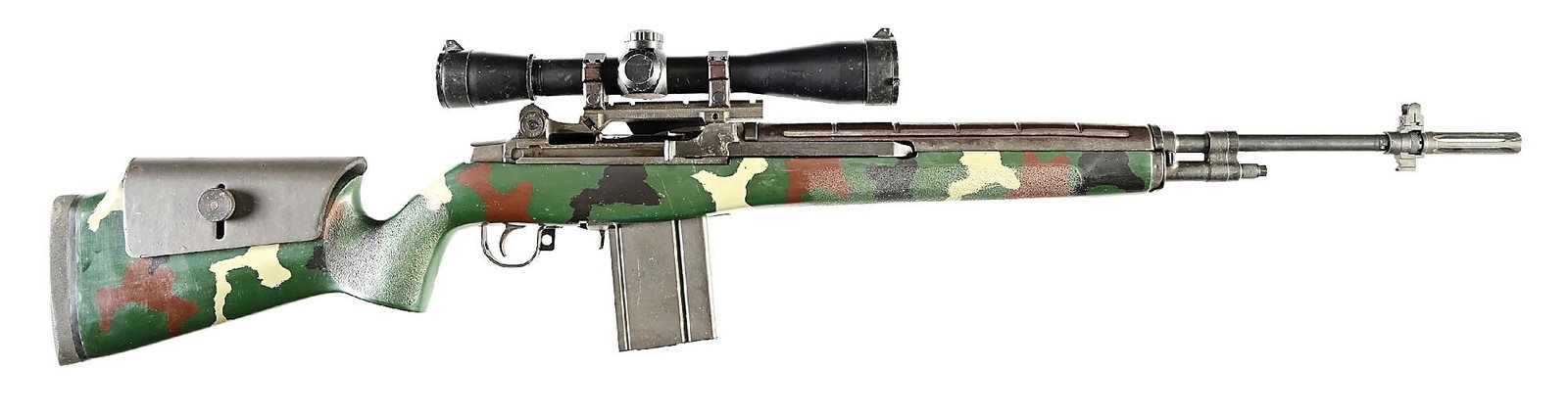 (M) PRE-BAN SMITH ENTERPRISES M-14 SEMI-AUTOMATIC RIFLE WITH LEUPOLD MARK 4 SCOPE.: Ealy production Smith Enterprises receiver built with a USGI TRW parts kit. Parkerized barrel dated "1-63" with slotted flash hider and standard sights. Receiver is mounted with a Leupold Mark 4 M3 10
