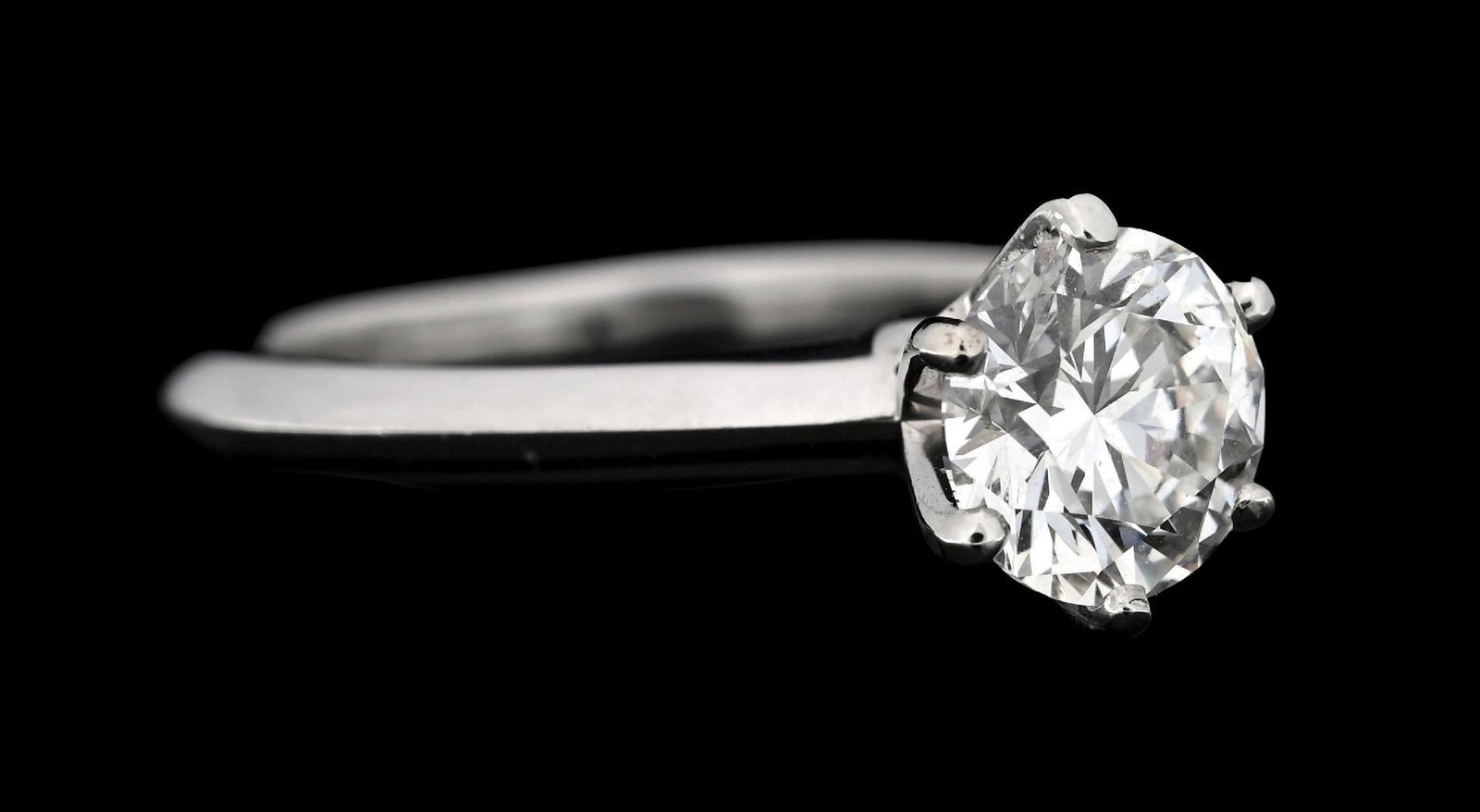 PLATINUM TIFFANY & CO 1.09CT DIAMOND SOLITARE RING W/B&P (1 of 7)