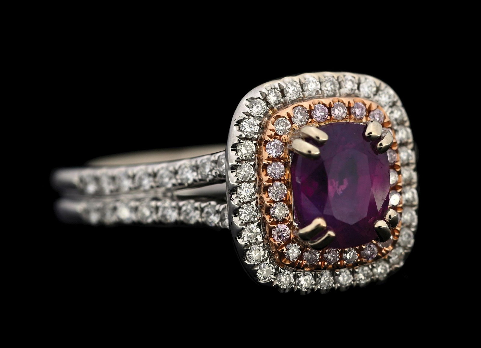 18K T/T GOLD KASHMIR SAPPHIRE & DIAMOND RING W/GIA REPORT: 18k white and rose gold Kashmir sapphire (1.40ct) and diamond (0.41ctw) ring accompanied by an original GIA sapphire origin report and a GGA appraisal report with an ERRV of $18,570.00. (See