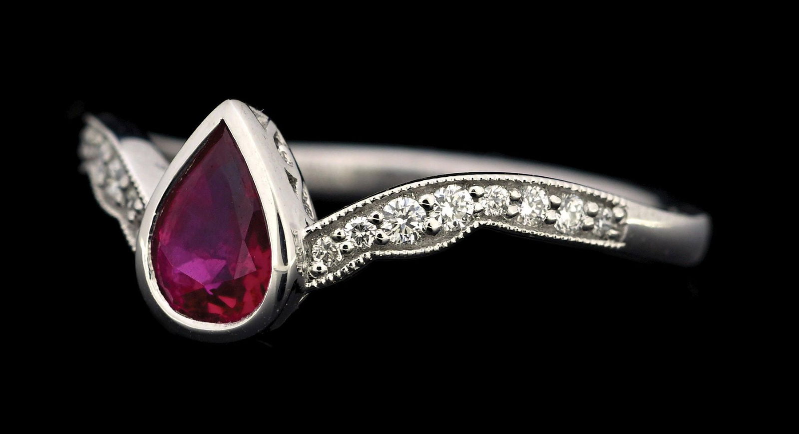 PLATINUM RUBY & DIAMOND RING W/REPORT - 3