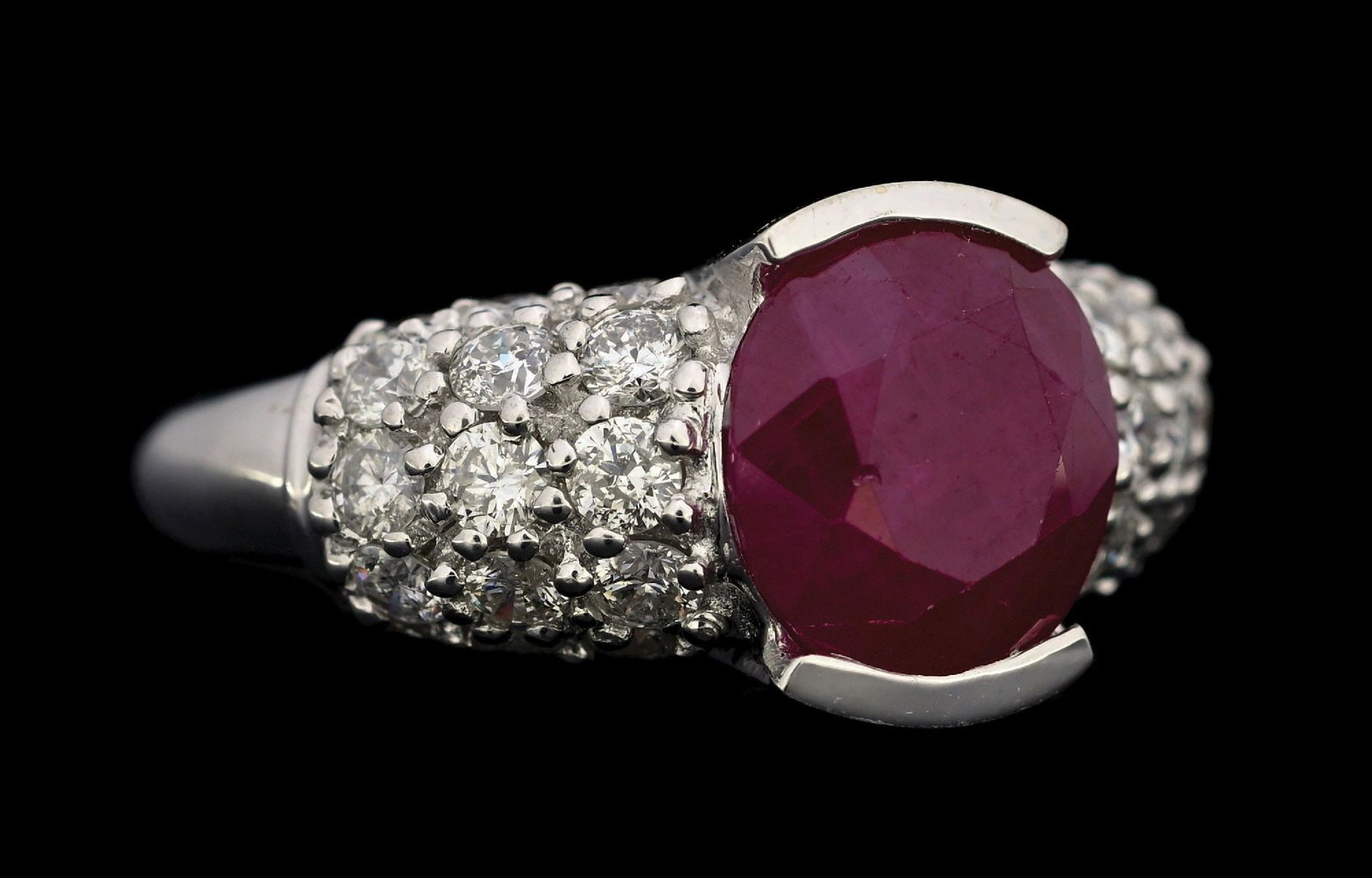 18K WHITE GOLD BURMESE RUBY & DIAMOND RING W/GIA REPORT: 18k white gold Burmese ruby (4.88ct) and diamond (1.44ctw) ring accompanied by an original GIA ruby origin report and a AIGL appraisal report with an ERRV of $31,300.00. (See additional website images
