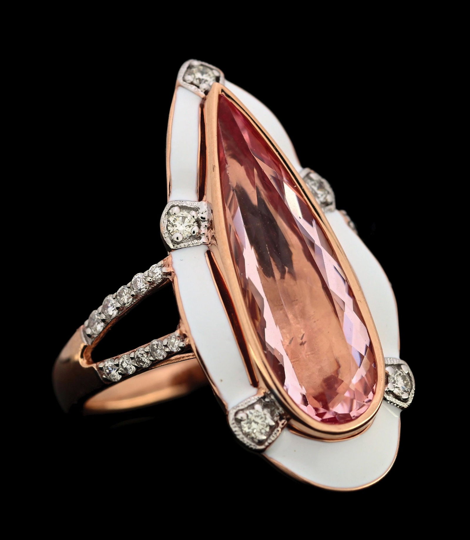 14K ROSE GOLD MORGANITE & DIAMOND RING W/REPORT: 14k rose gold morganite (5.00ct) and diamond (0.33ctw) enameled ring accompanied by an original GGA appraisal report with an ERRV of $17,940.00. (See additional website images for report specification
