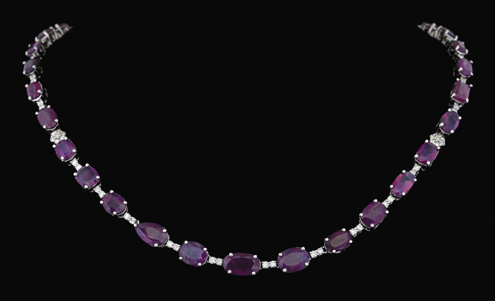 PLATINUM KASHMIR SAPPHIRE & DIAMOND NECKLACE W/GIA REPORT (1 of 9)
