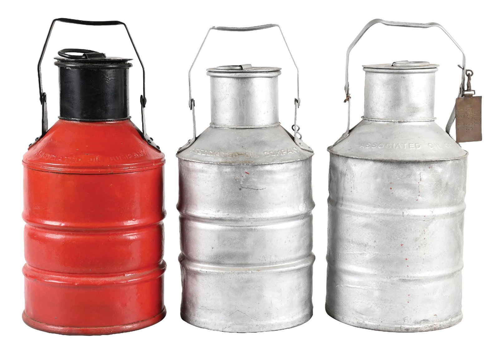 COLLECTION OF 3: ASSOCIATED OIL CO. FIVE GALLON OIL CANS (1 of 4)