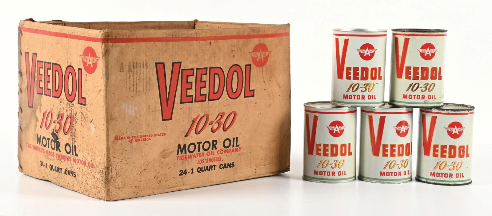 COLLECTION OF 5: VEEDOL MOTOR OIL QUART CANS IN ORIGINAL VEEDOL BOX: Collection Consists Of: Five individual One Quart Cans for Veedol Motor Oil as well as the original cardboard box. CONDITION: Each in very good condition, ranging from grade 8.0 to 9.0. Box showing mo