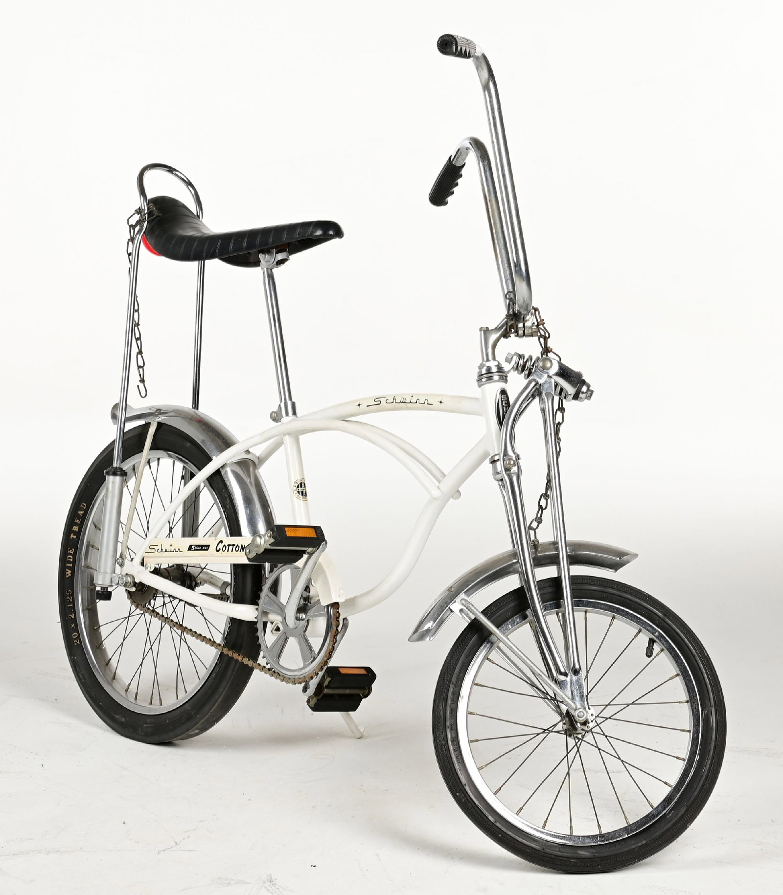 SCHWINN "COTTON PICKER" STING-RAY SINGLE-SPEED BICYCLE SERIAL NO. 3558696 (1 of 6)