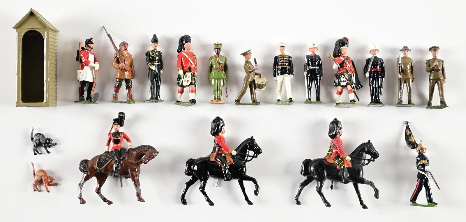 W. BRITAIN'S SINGLES & PICTURE PACK FIGURES 18-PIECE ASSORTMENT (1 of 2)