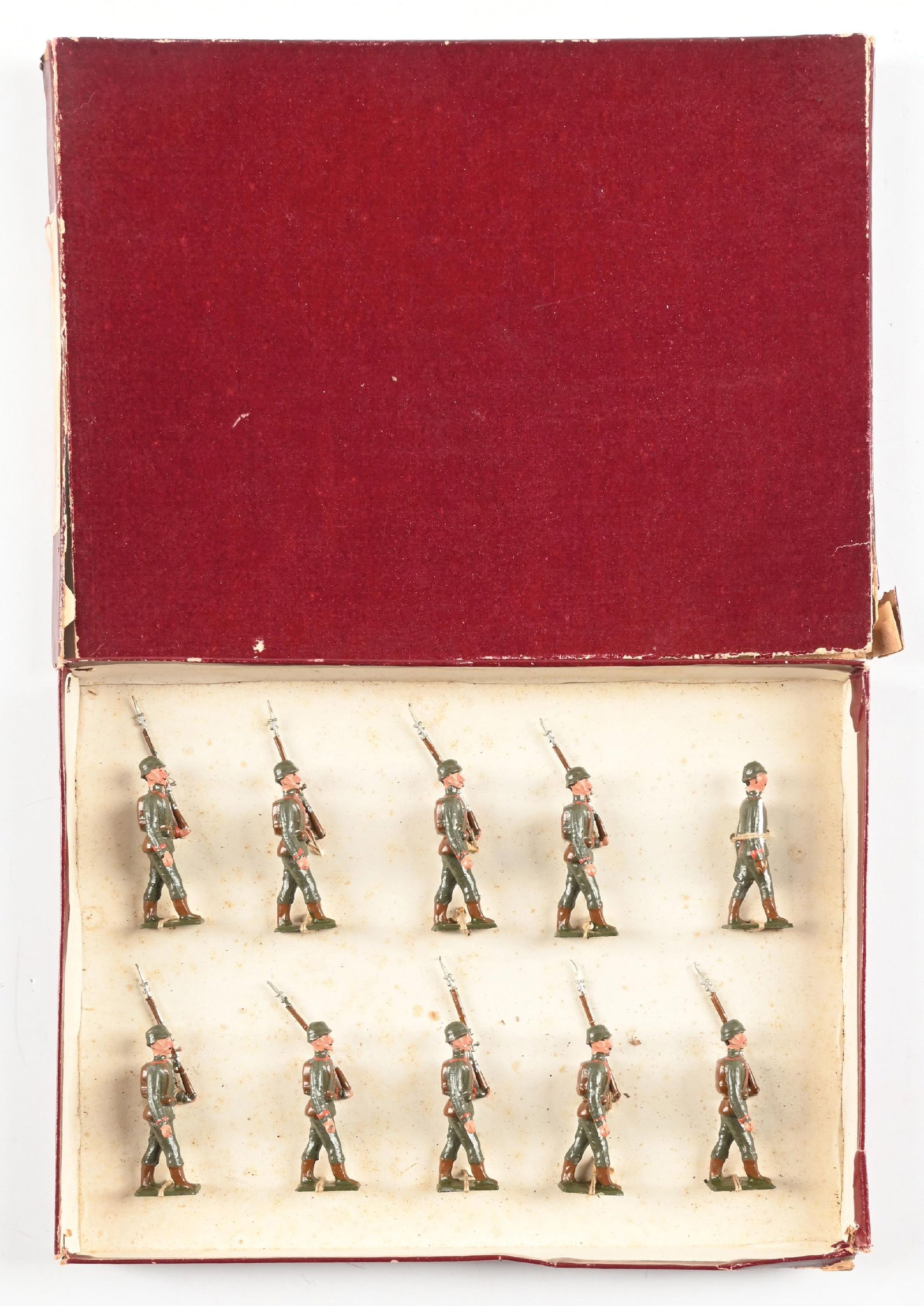 HEYDE SET NO. 407 GERMAN MARCHING SOLDIERS IN ORIGINAL BOX (1 of 2)
