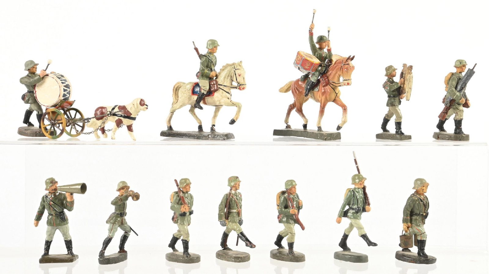 LOT OF 15: GERMAN ELASTOLIN BAND THEME TOY SOLDIERS (1 of 1)