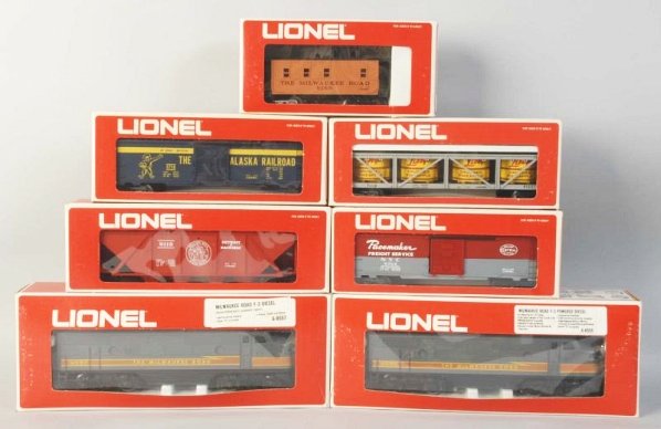 Lionel Service Station F-3 Special Train Set.: Contemporary. Includes Milwaukee Road F-3 power diesel and non-powered dummy unit along with four freight cars and one caboose. Includes original individual boxes and set box. Condition (Excellent).