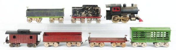 Lionel Standard Gauge No.5 Freight Train Set.: 20th Century. Pre-war. Includes No.5 engine which has been completely restored along with a non-matching No.6 York and Henry Hudson Railroad eight wheel tender which has heavy scratching and paint los