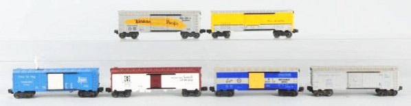 Lot of 6: Lionel Box Cars.: No.6464-100 Western Pacific box car complete and all original with some scratches and paint chips mainly on roof. No.6464-650 Rio Grande box car complete and all original. Has a few scratches clean no