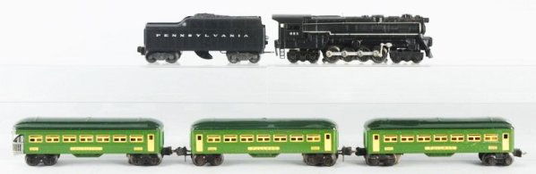 Lionel Passenger Train Set.: O-gauge. Post war. Includes No. 682 steam turbine engine with matching Pennsylvania whistle tender No.2046W and three passenger cars. There are two No.2640 Pullman and a No.2641 observation car. Cars