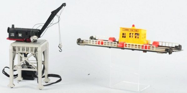 Lot of 2: Lionel Post War Accessories.: Includes a No.282 Portal Gantry Crane. A No.350 Engine Transfer Table. Both have original boxes. Boxes have some creasing and wear on top flaps. Condition (Very Good - Excellent).
