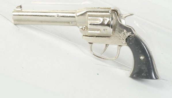 Cast Iron Lone Ranger Cap Gun.: Polished finish, unfired, right grip has damage to the wording at the top on the figure too. Condition (Very Good - Excellent). Size 9" L.