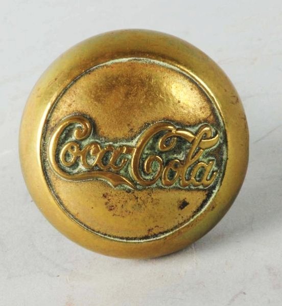 1913-1915 Coca-Cola Brass Door Knob.: Early item which probably came from Baltimore. A few small dents and nicks with light wear. Condition (Very Good - Excellent). Size 5" L.