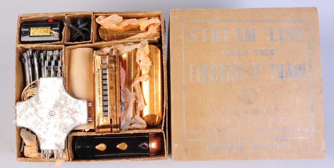 Marx Mercury Streamline Copper Set in Box.: Set box number is unreadable. Marx mercury stream line set in copper. Locomotive is complete and all original has a few scratches. Tender complete and all original very clean and has a few scratches a