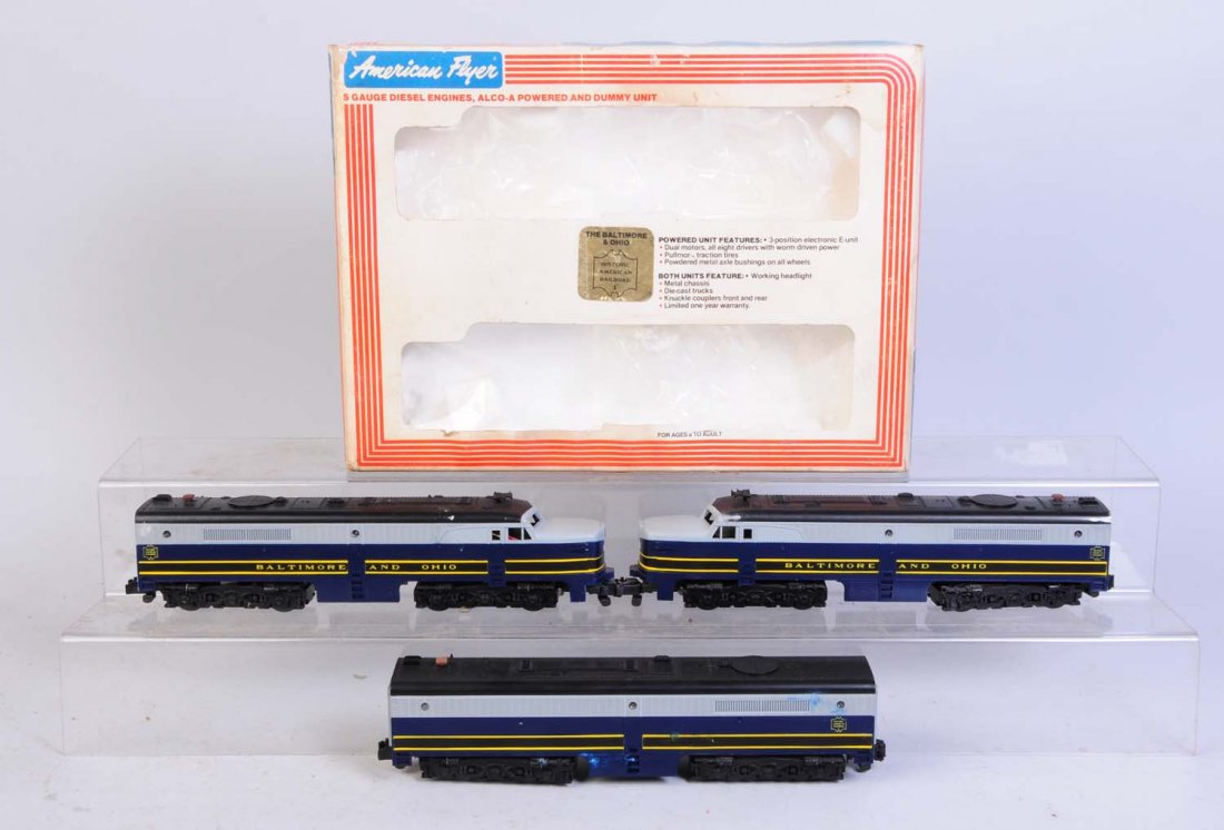 American Flyer No.8153 B&O Alco ABA Set.: Includes Powered unit complete and all original. Has a few scratches and paint chips. B unit has some scratches and discoloration. Dummy A unit is complete. Condition (Very Good).