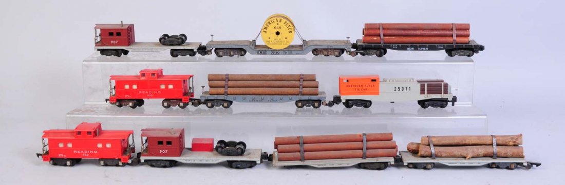 Lot of 10: Assorted Freight Cars.: American Flyer No.606 flat car with incorrect load has scratches. No.907 work caboose needs cleaning. No.636 reel car needs to be cleaned has scratches. No.907 work caboose missing the tool box. No.25