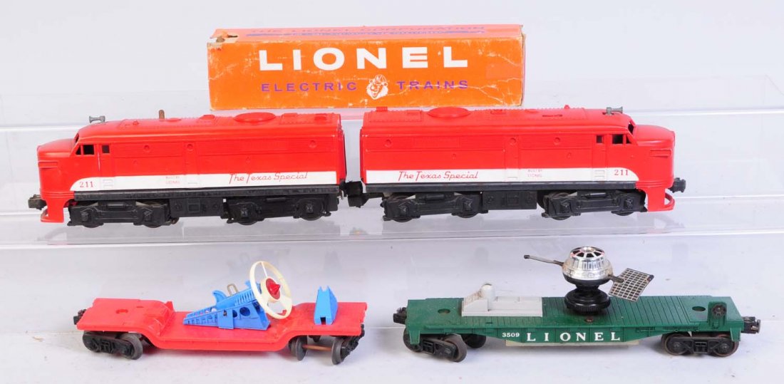 Lionel No.211 Texas Special Alcos & Space Cars.: Includes No.211 Alco Texas special powered unit complete and all original. Coupler support bar is intact. Very good condition. No.211 dummy unit coupler bar is intact. Very good condition. No.3509 Sat