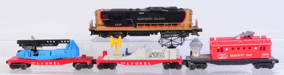 Lionel No.2349 Northern Pacific GP-9 Partial Set.: Includes No.2349 Northern Pacific GP-9 is complete and all original. Has a little bend in one railing. Has some scratches. No.3535 security car. Complete and all original but has some rust on metal pa