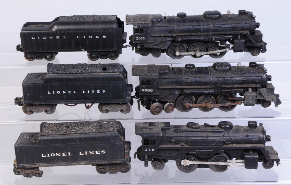 Lot of 3: Steam Locomotives with Tenders.: No. 2036 Steam locomotive is complete and original. No.6466 W Whistle tender has some rust on the trucks. No.2016 Steam locomotive needs cleaning. No.6066 T Tender has two broken steps with rusted axl