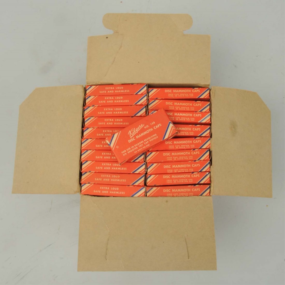 Kilgore Caps Full Box.: Includes a full box of Kilgore Caps. The box has some wear and a few small tears. Condition (Very Good). Size 7" L.