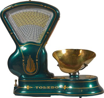 Toledo Countertop Fan Scale Model 405CT w/Brass Tray.: Toledo Countertop Fan Scale Model 405CT w/Brass Tray, 3 Pound Capacity, Restored Green w/Gold Pin striping, “Honest Weight No Springs”.
