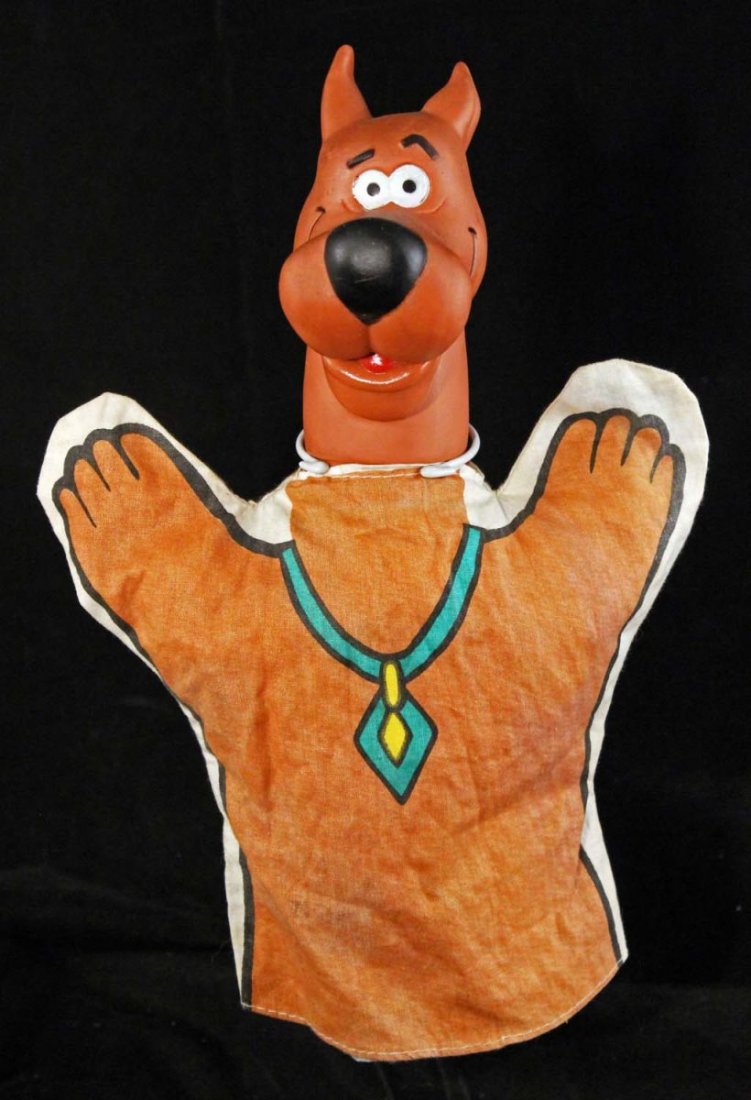 Scooby Doo Hand Puppet.: 1980, Hong Kong. Painted vinyl head with cloth body; slightly dirty, but still in near mint condition. Condition (C9 Near Mint). Size 11" T.