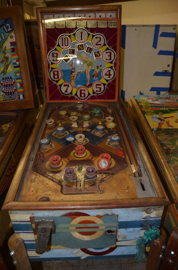 1941 Chicago Coin Venus.: Playfield: Poor. Backglass: Good. Cabinet: Fair. Functionality: Untested.