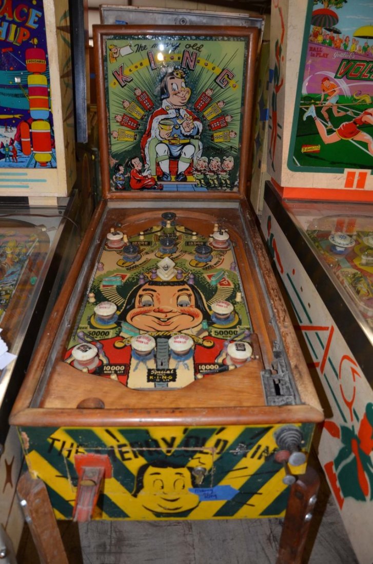 Merry Old King.: Playfield: Poor. Backglass: Poor. Cabinet: Fair. Functionality: Untested.