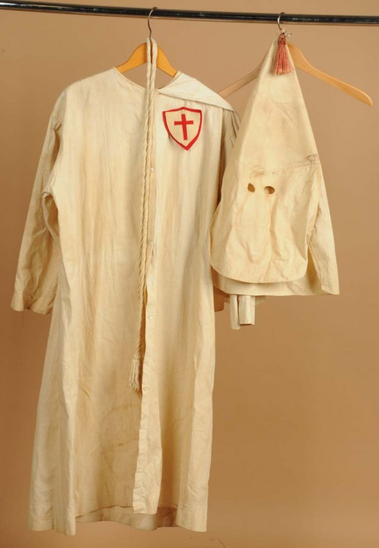 KKK Uniform: Condition (Excellent). Size 41" L.