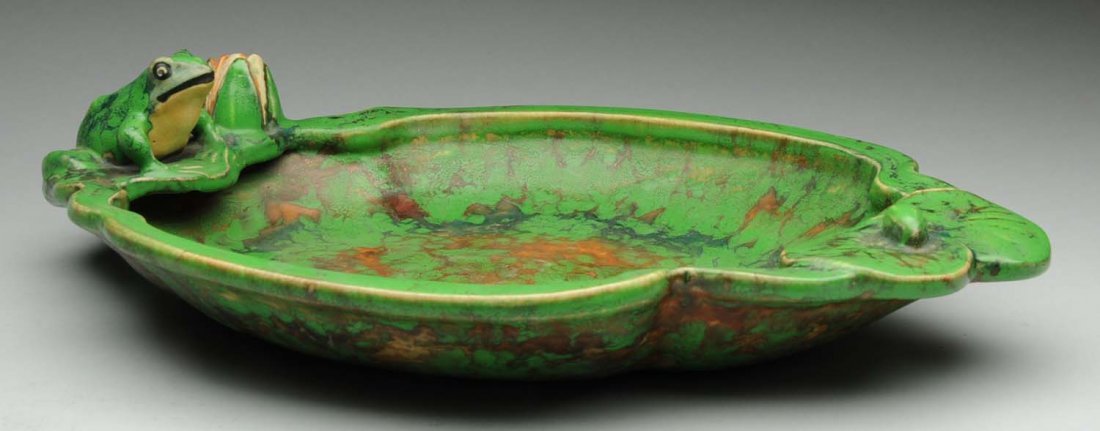 Signed Weller Frog and Lilly Dish.: Minor scratched but no chips or cracks. Condition (Excellent). Size 15" L.