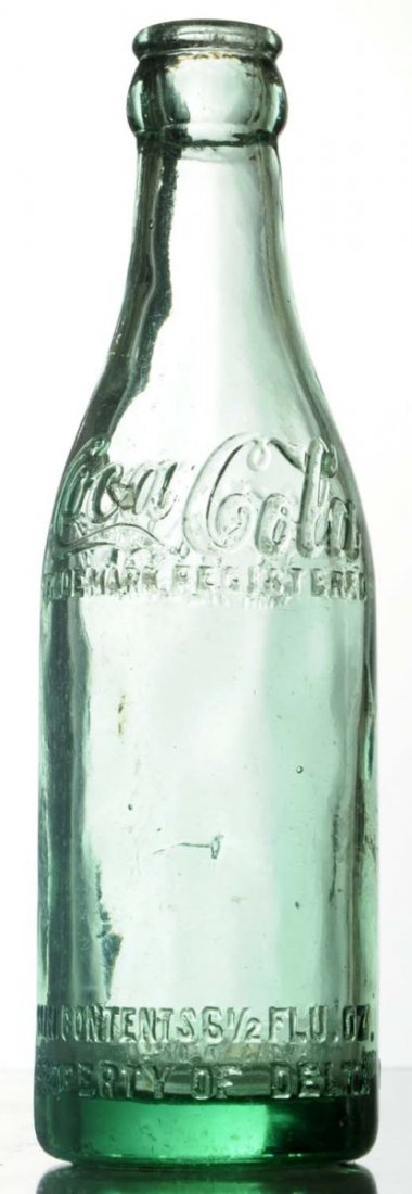 Yazoo City, Mississippi Coca-Cola Bottle.: A few small nicks. Condition (Excellent). Size 7 - 3/4" T.