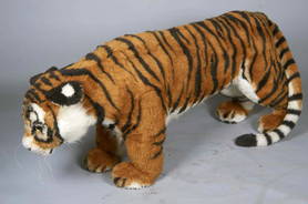 A LARGE LIFE SIZE STEIFF STUDIO BEAR - Apr 06, 2013 | Jackson’s