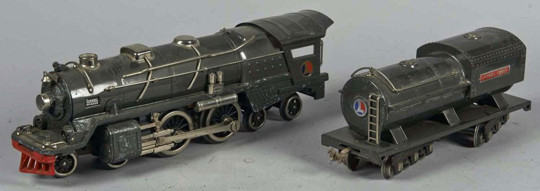 Lot Of 2 Standard Gauge Lionel Lines Train Cars: Pre - war. 400E Engine & 400W Tender, Both Dark Grey Condition (Very Good). Size Engine 18-1/2" Long ,Tender Car 12" Long