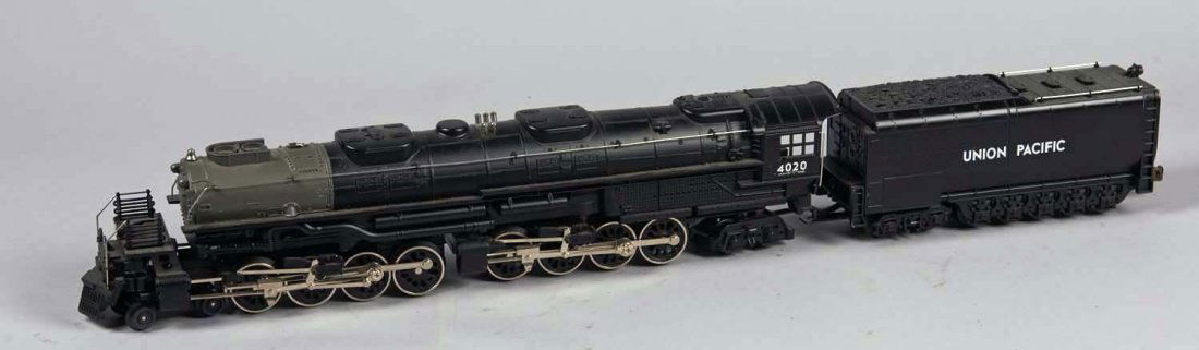 MTH Imperial Big Boy Steam Engine O Gauge.: Black Union Pacific tender car and 4020 engine. Heavy plastic and die-cast construction. Condition (Excellent). Size 18-1/2" x 4" x 4"