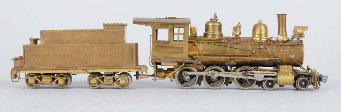 HON3 Brass 4 - 6 - 0.: The locomotive and tender are a little tarnished, otherwise complete and excellent condition.