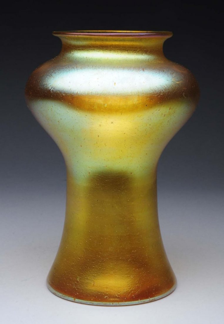 Loetz Silberiris Vase.: Loetz candia silberiiris vase, circa 1900. Condition (Excellent). Size 8" x 5".